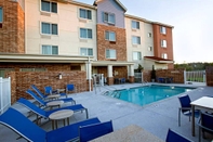 Swimming Pool TownePlace Suites Little Rock West