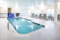 Swimming Pool Fairfield Inn & Suites South Boston