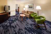 Ruang untuk Umum Fairfield Inn & Suites South Boston