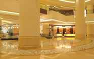 Lobi 5 New Century Grand Hotel Changchun