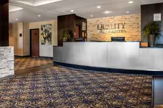 Lobby 4 Quality Inn and Suites Petawawa