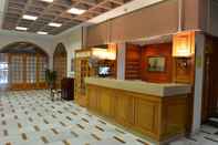 Lobby Hotel Regio 2