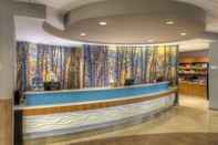 Lobby SpringHill Suites Anchorage University Lake