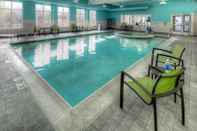 Swimming Pool SpringHill Suites Anchorage University Lake