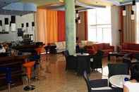 Bar, Cafe and Lounge Pelopas Resort