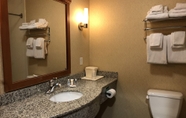 In-room Bathroom 5 Comfort Inn Ogden near Event Center