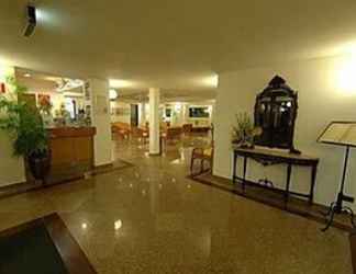 Lobi 2 Hotel Apartamento do Golfe