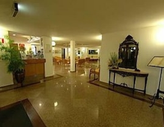 Lobi 2 Hotel Apartamento do Golfe