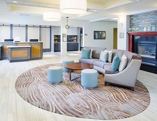 Lobby 2 Homewood Suites by Hilton Lancaster