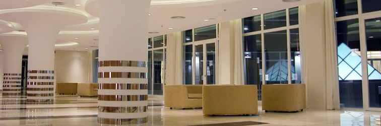 Lobby Hotel Beatriz Albacete & Spa