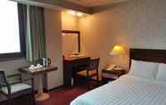 Kamar Tidur 5 Hotel AIRPORT