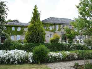 Exterior 4 Ty Newydd Country Hotel