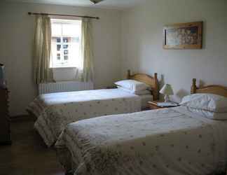 Bedroom 2 Balterley Green Farm