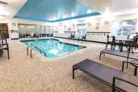 Swimming Pool Fairfield Inn & Suites by Marriott Portsmouth Exeter