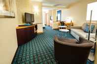 Ruang untuk Umum Fairfield Inn & Suites by Marriott Portsmouth Exeter
