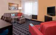 Common Space 5 TownePlace Suites by Marriott Huntington