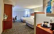 ห้องนอน 3 Courtyard by Marriott Clarksville