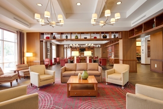 Lobby 4 DoubleTree by Hilton Raleigh - Cary