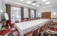 Ruangan Fungsional 7 DoubleTree by Hilton Raleigh - Cary