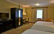 Bedroom 2 ANEW Hotel Hilton Pietermaritzburg
