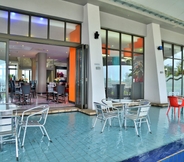 Nhà hàng 7 BON Hotel Waterfront Richards Bay