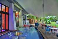 Swimming Pool BON Hotel Waterfront Richards Bay