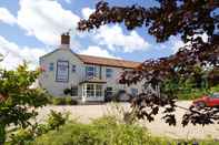 Exterior The Plough Inn