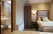 Bedroom 4 Cruachan Hotel