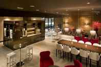 Bar, Kafe, dan Lounge Van der Valk Hotel Apeldoorn - De Cantharel