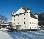 Exterior 2 Schloss Saalhof