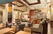 บาร์ คาเฟ่ และเลานจ์ 4 Hyatt Place Sacramento Roseville