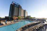 สระว่ายน้ำ Gila River Resorts & Casinos – Wild Horse Pass