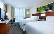 Bilik Tidur 6 The Westin Wall Centre, Vancouver Airport