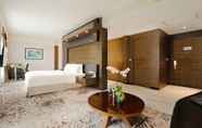 ห้องนอน 3 Holiday Inn Shanghai Hongqiao West, an IHG Hotel