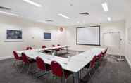 ห้องประชุม 7 Quest Mawson Lakes