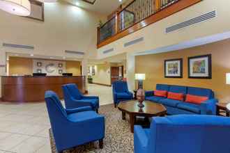 Lobby 4 Comfort Suites Charleston West Ashley