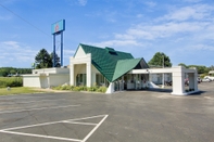 Khu vực công cộng Motel 6 Geneva, OH