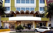 Bangunan 3 Hotel Prado 72