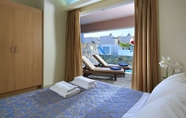 Kamar Tidur 3 Sissi Bay Hotel & Spa