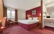 Kamar Tidur 7 Days Inn by Wyndham Stevenage North