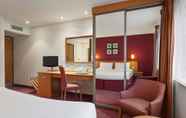 Phòng ngủ 5 Days Inn by Wyndham Stevenage North