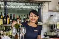 Bar, Cafe and Lounge Novotel Darwin Airport