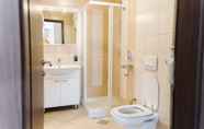 In-room Bathroom 7 Apartments Vila Piranesi