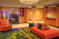 Lobi Fairfield Inn & Suites by Marriott Lock Haven