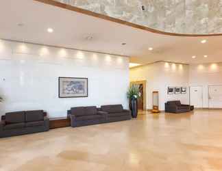 Lobby 2 Orakai Songdo Park Hotel