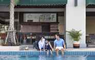 Swimming Pool 5 Sukhumvit Park, Bangkok - Marriott Executive Apartments