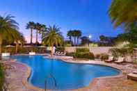 Swimming Pool The Westin Lake Mary, Orlando North