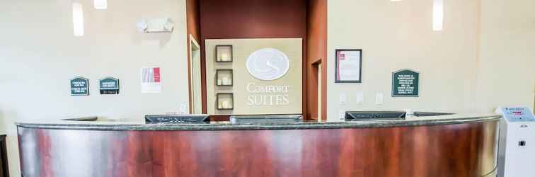 Lobby Comfort Suites Orlando Airport