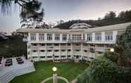 Exterior 2 Sinclairs Retreat Ooty