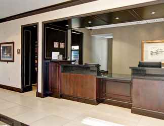 Lobi 2 Homewood Suites by Hilton Toronto Airport Corporate Centre